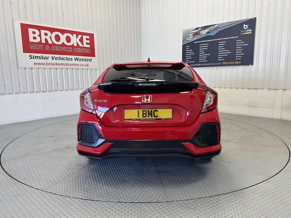 Used Honda Civic 2019 for sale - 74372260: Photo 5