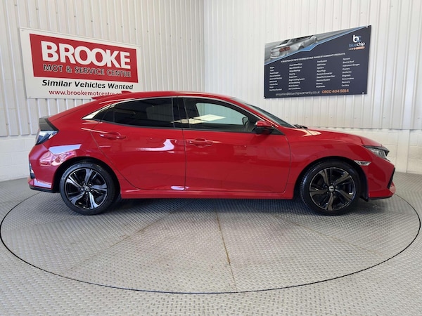 Used Honda Civic 2019 for sale - 74372260: Photo 9