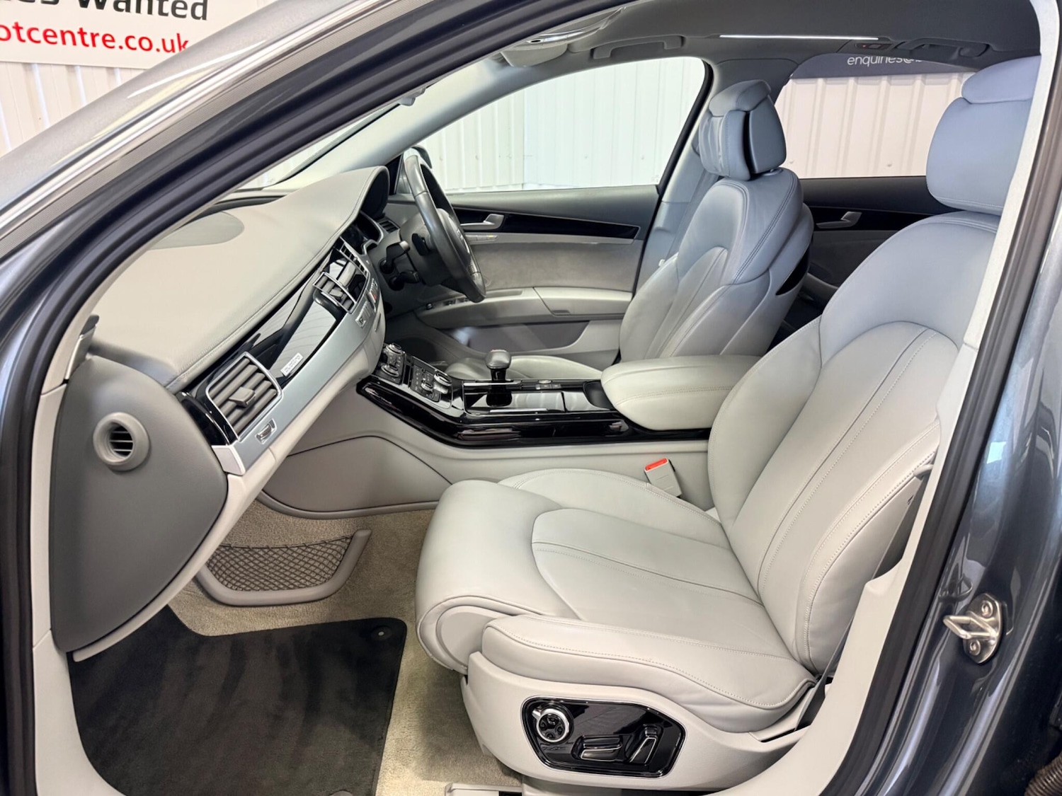 Used Audi A8 2016 for sale - 77625960: Photo 14