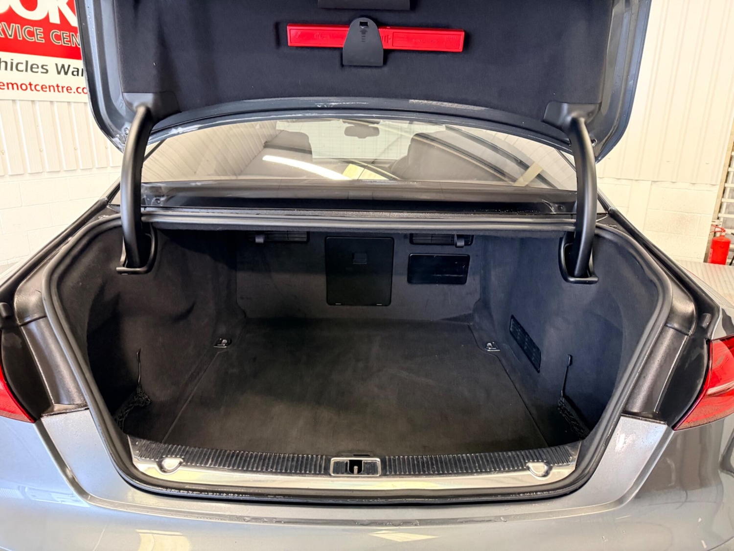 Used Audi A8 2016 for sale - 77625960: Photo 17