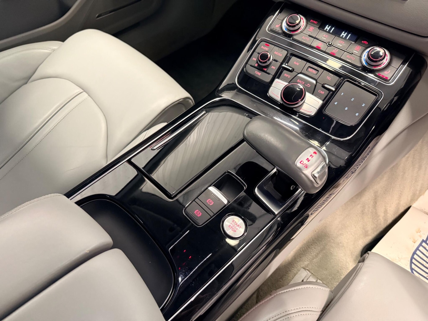 Used Audi A8 2016 for sale - 77625960: Photo 28