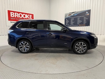 Used Mitsubishi Outlander 2014 for sale - 76926830: Photo