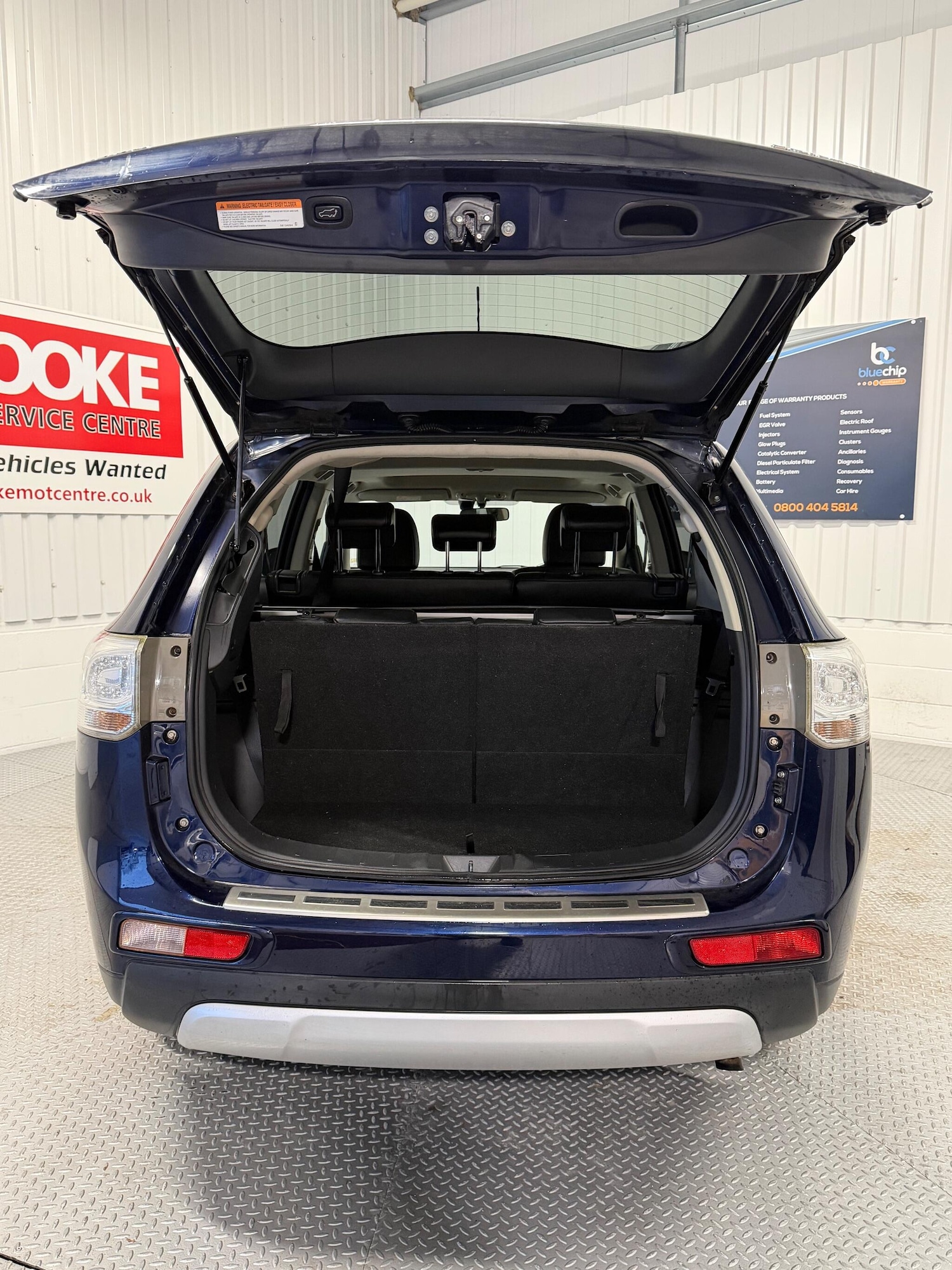 Used Mitsubishi Outlander 2014 for sale - 76926830: Photo 9