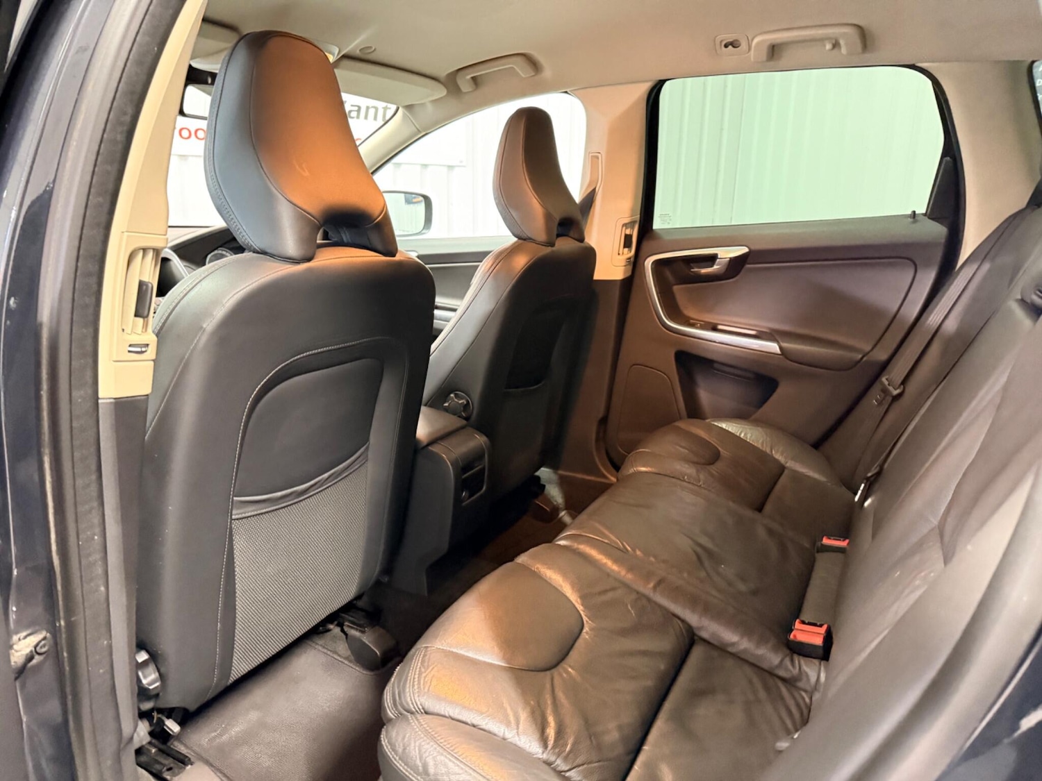 Used Volvo XC60 2012 for sale - 77411711: Photo 15