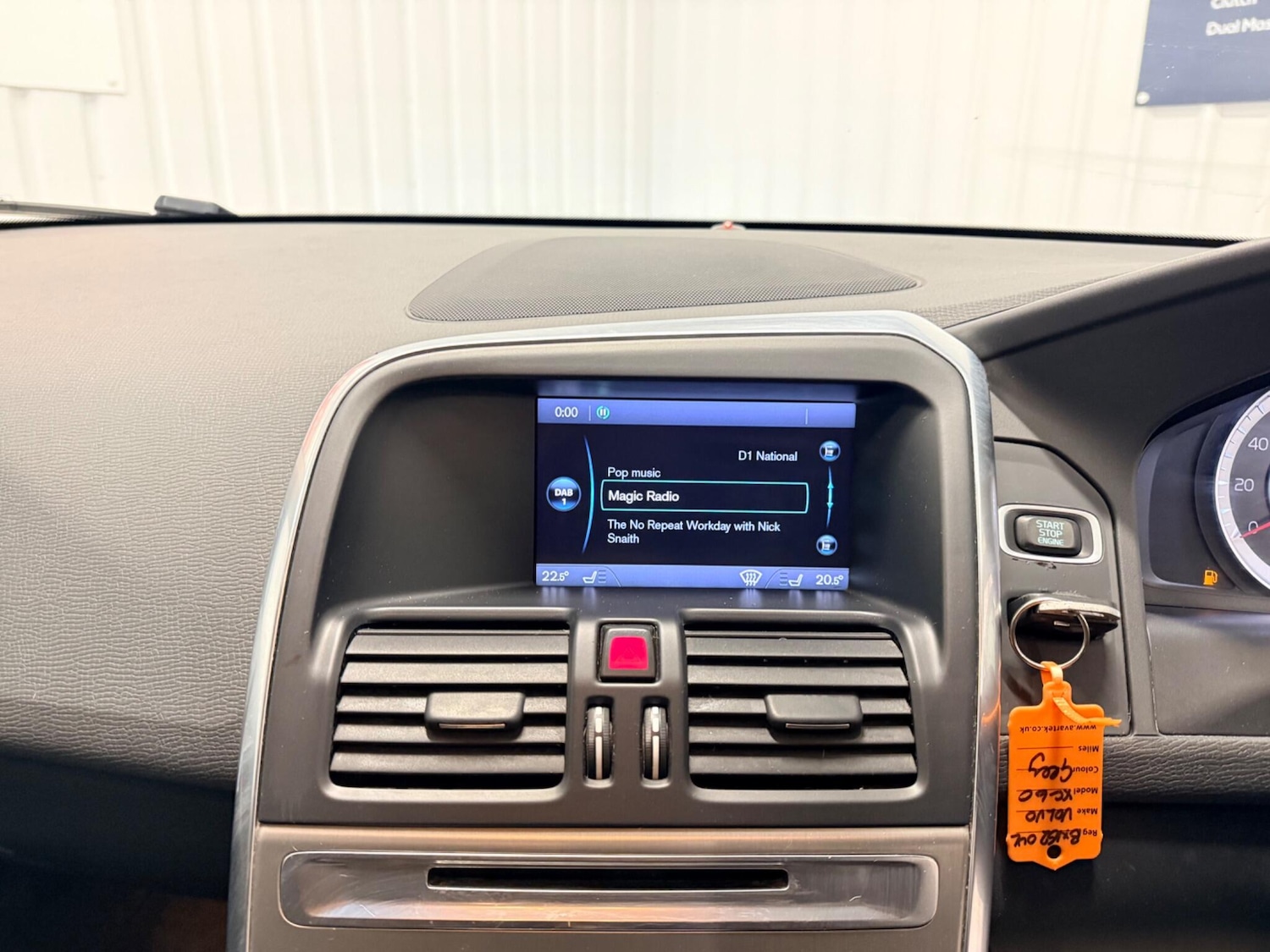 Used Volvo XC60 2012 for sale - 77411711: Photo 26