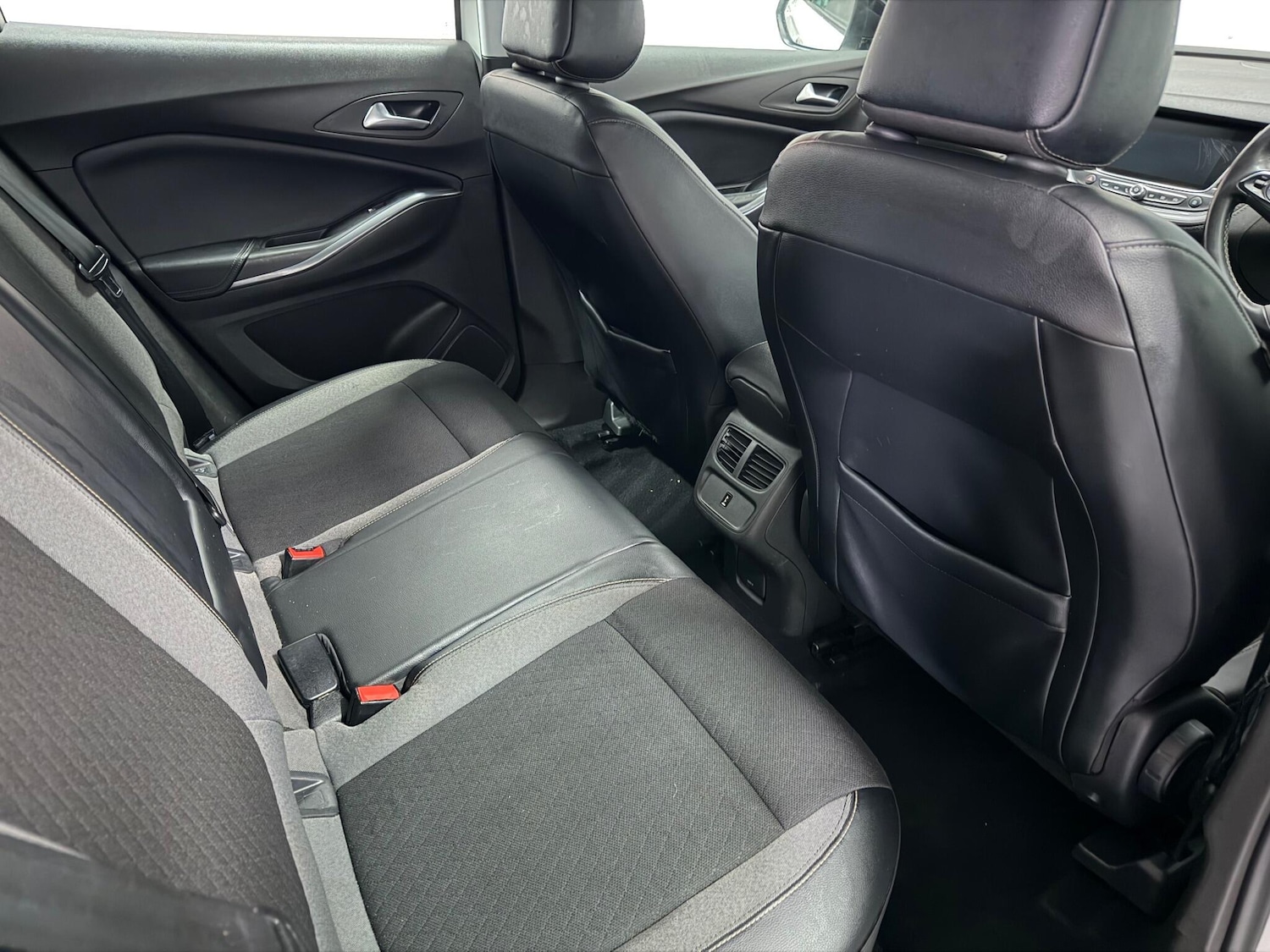 Used Vauxhall Grandland X 2019 for sale - 76562025: Photo 13