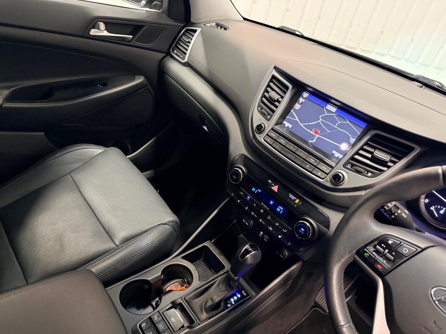 Used Hyundai TUCSON 2017 for sale - 77496974: Photo 26