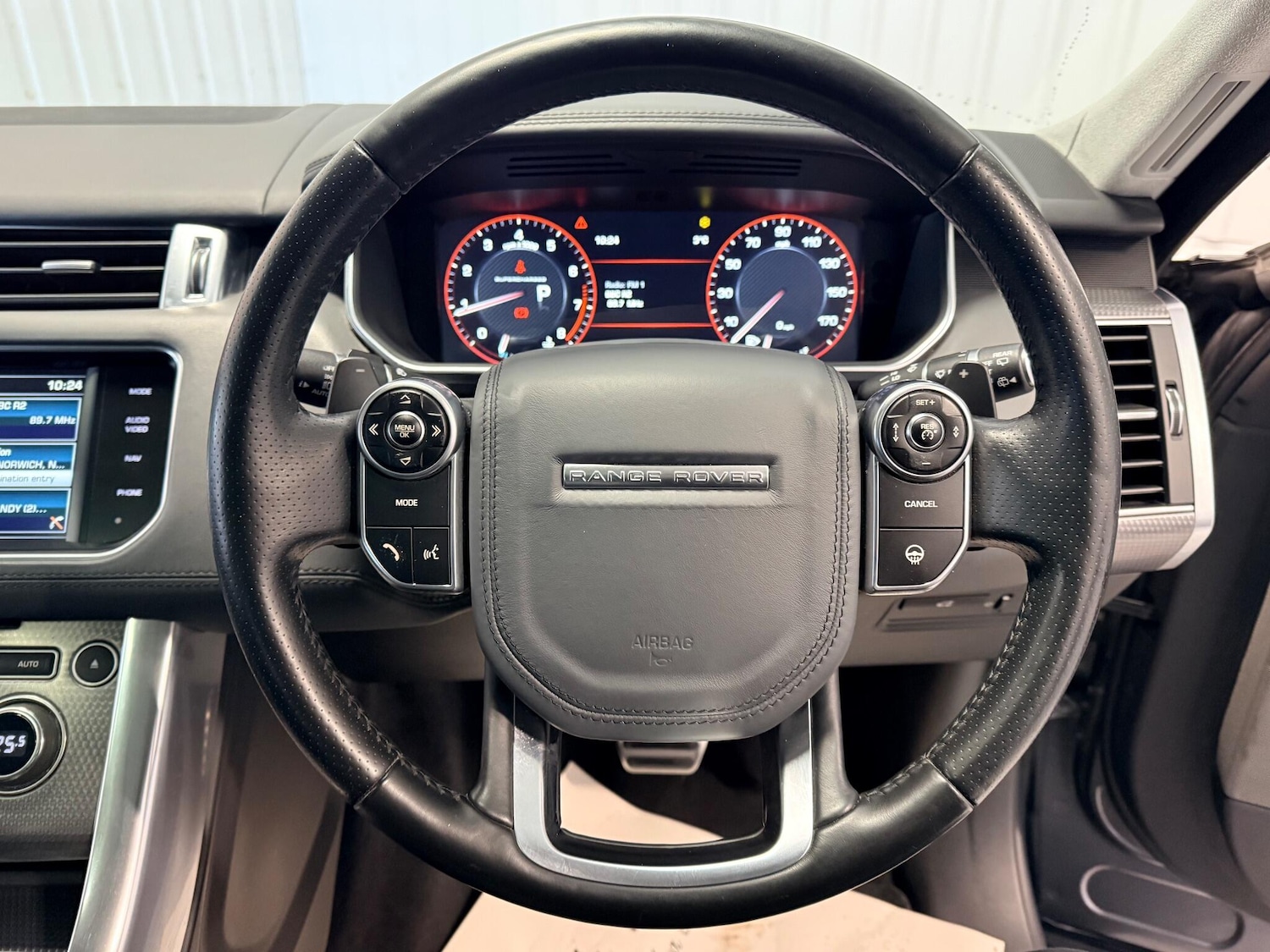 Used Land Rover Range Rover Sport 2014 for sale - 76634016: Photo 24