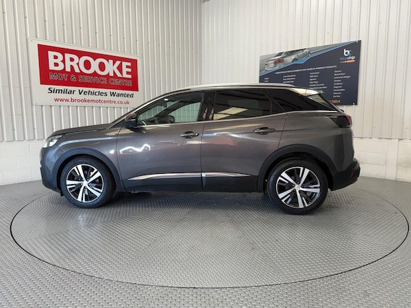 Used Peugeot 3008 2017 for sale - 76228116: Photo 10