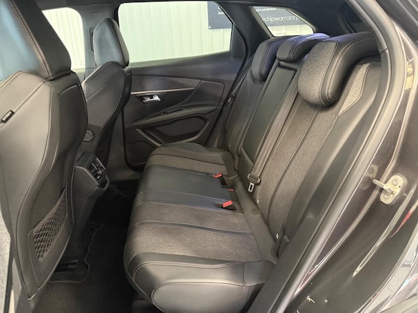 Used Peugeot 3008 2017 for sale - 76228116: Photo 17