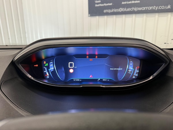 Used Peugeot 3008 2017 for sale - 76228116: Photo 25