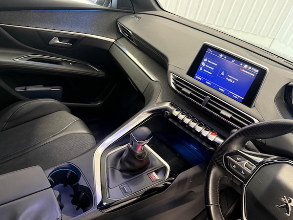 Used Peugeot 3008 2017 for sale - 76228116: Photo 29