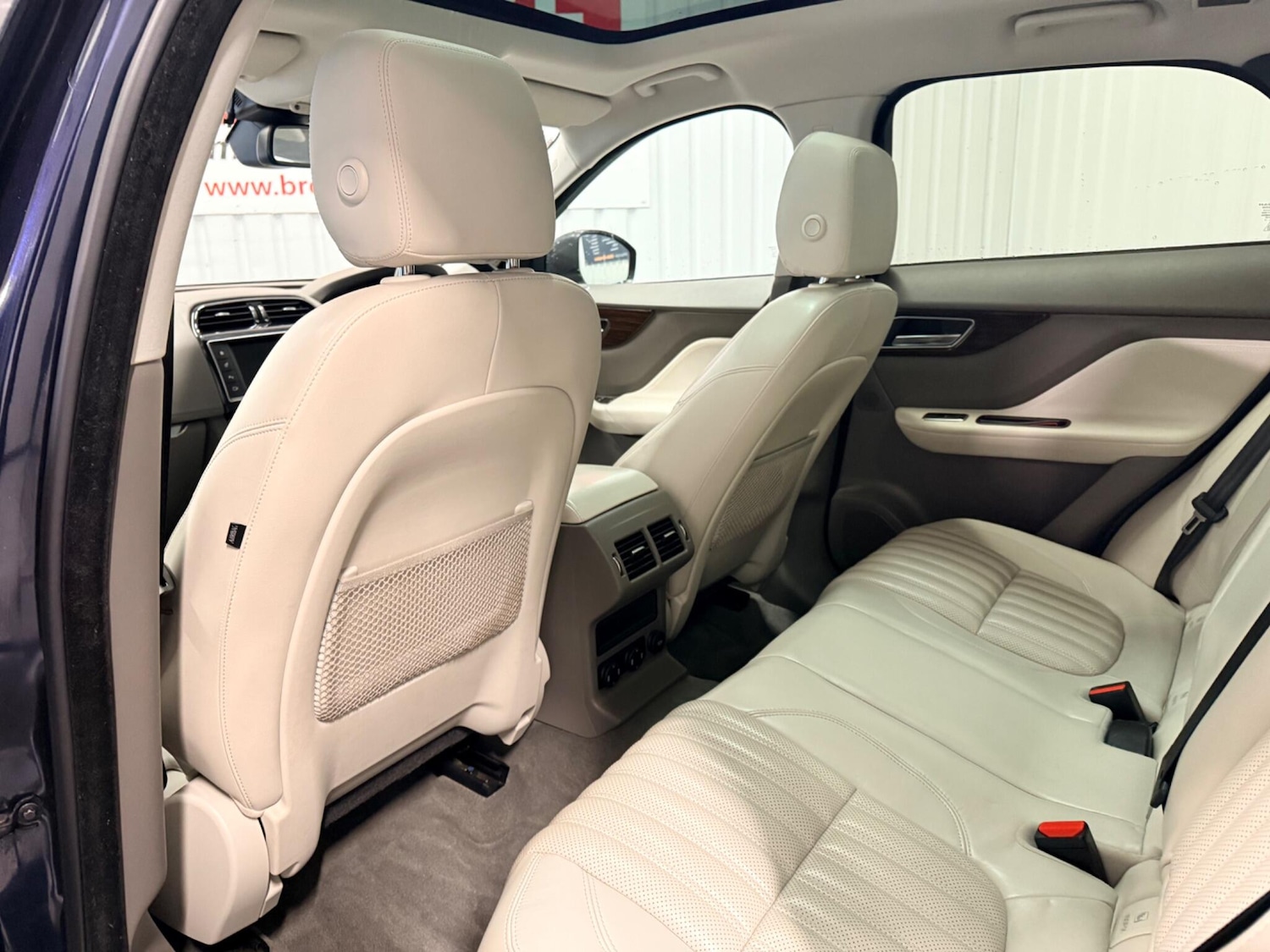 Used Jaguar F-Pace 2016 for sale - 77387773: Photo 16