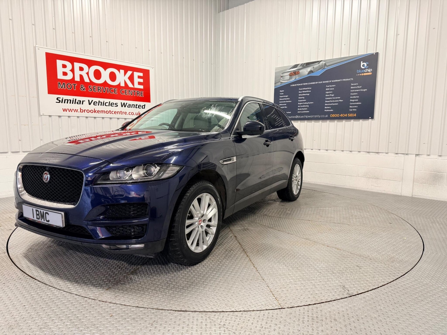 Used Jaguar F-Pace 2016 for sale - 77387773: Photo 3