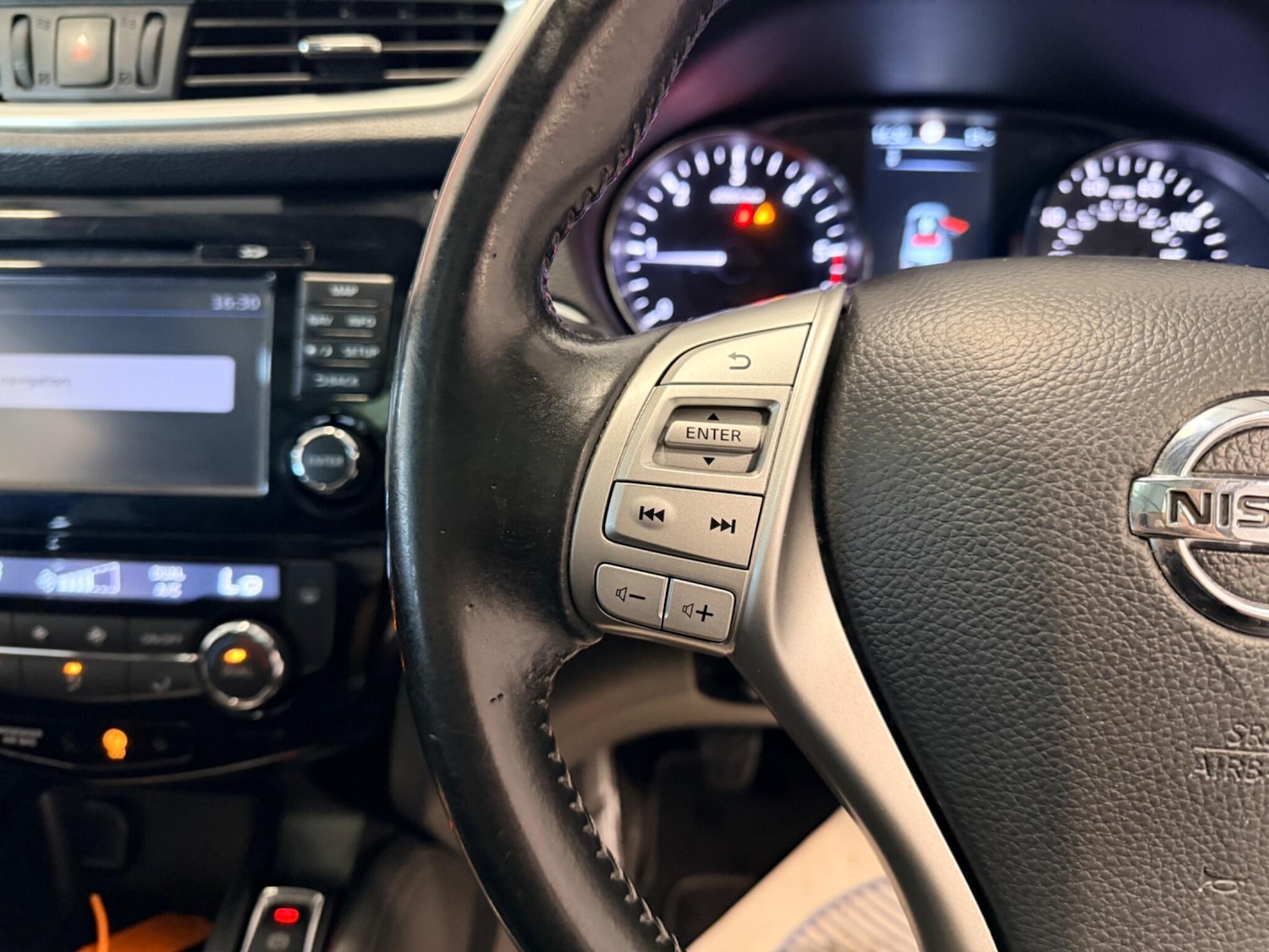 Used Nissan Qashqai for sale - 77670725: Photo 19