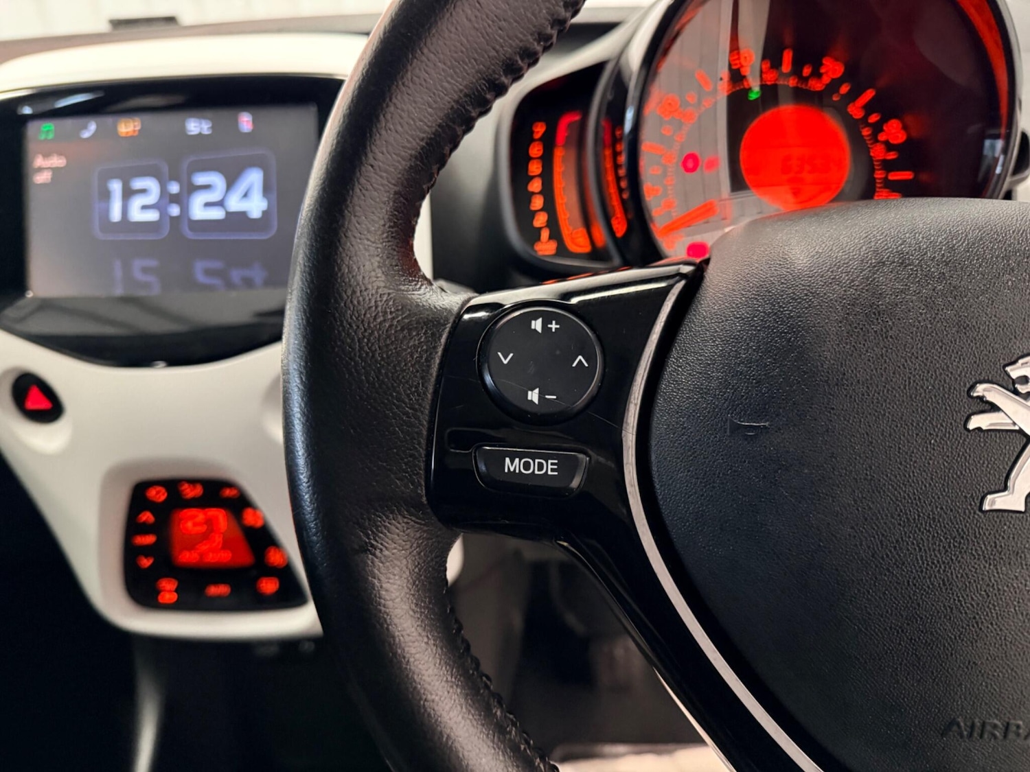 Used Peugeot 108 2017 for sale - 77386757: Photo 18