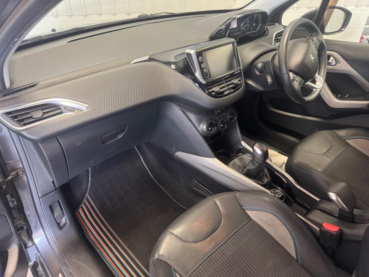 Used Peugeot 2008 2015 for sale - 78170971: Photo 18