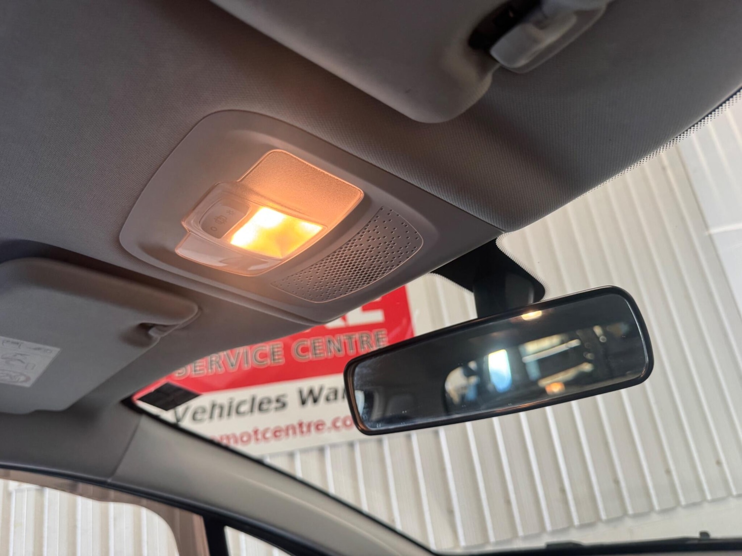 Used Peugeot 2008 2015 for sale - 78170971: Photo 29