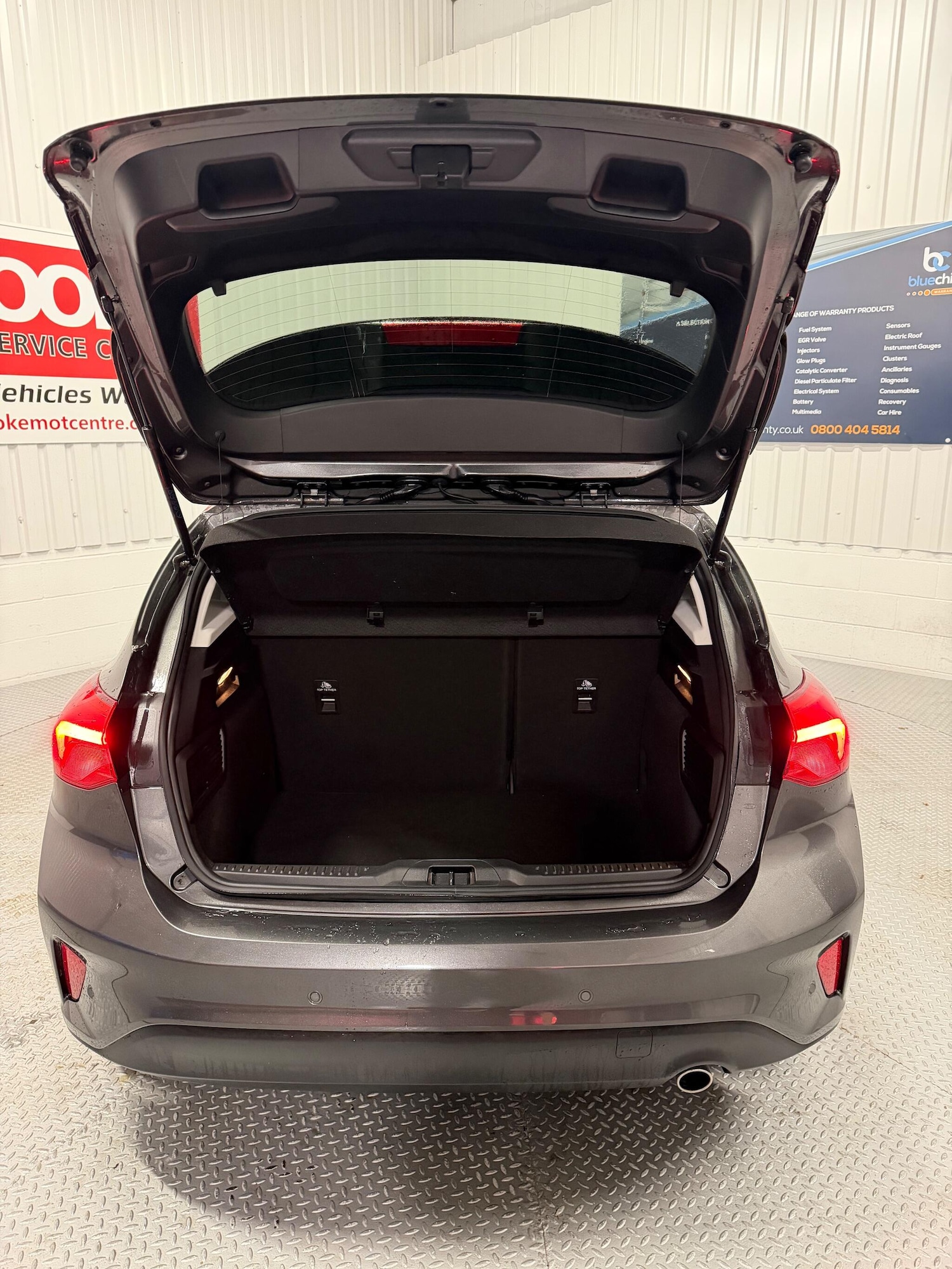 Used Ford Focus 2018 for sale - 76994074: Photo 10