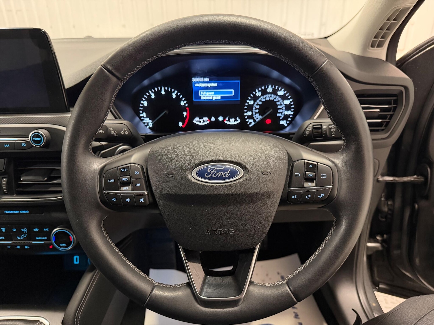 Used Ford Focus 2018 for sale - 76994074: Photo 18