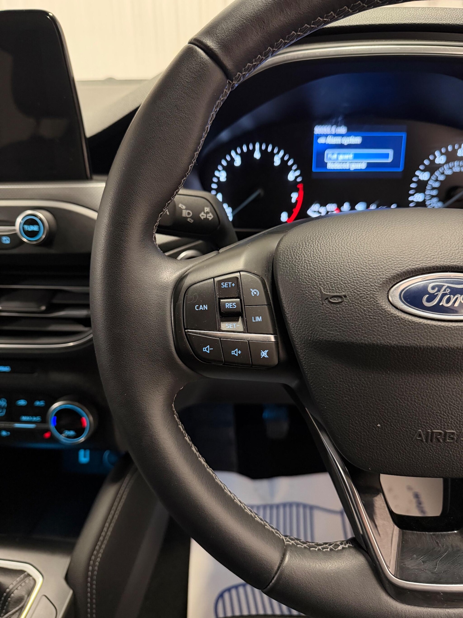 Used Ford Focus 2018 for sale - 76994074: Photo 19