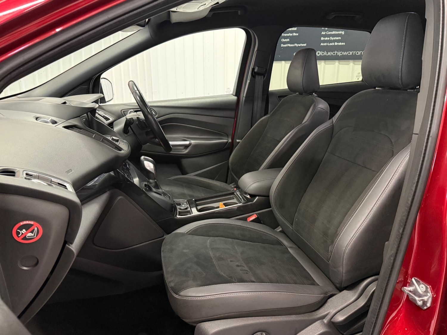 Used Ford Kuga 2017 for sale - 76360380: Photo 10
