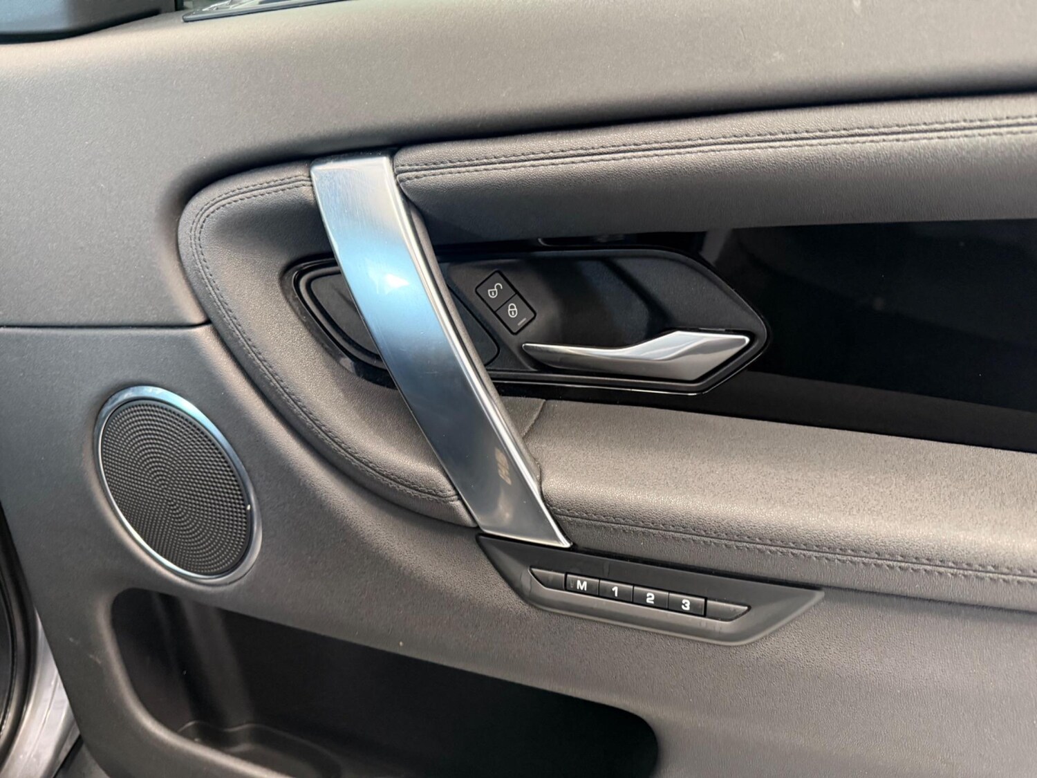 Used Land Rover Discovery Sport 2020 for sale - 78007688: Photo 26