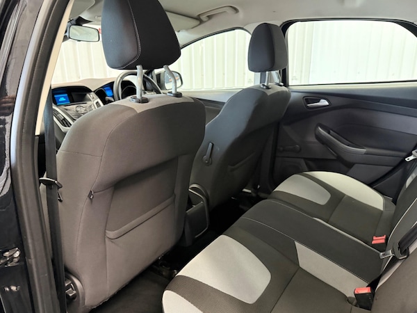 Used Ford Focus 2014 for sale - 76152192: Photo 11