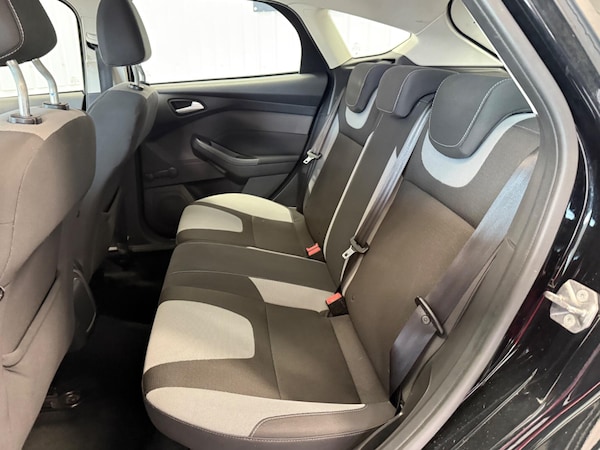 Used Ford Focus 2014 for sale - 76152192: Photo 16