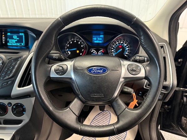 Used Ford Focus 2014 for sale - 76152192: Photo 22