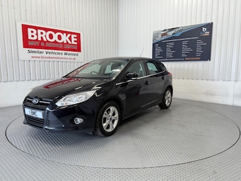 Used Ford Focus 2014 for sale - 76152192: Photo 3