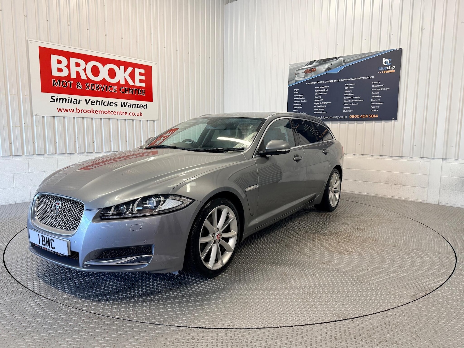 Used Jaguar XF 2014 for sale - 76913582: Photo 3