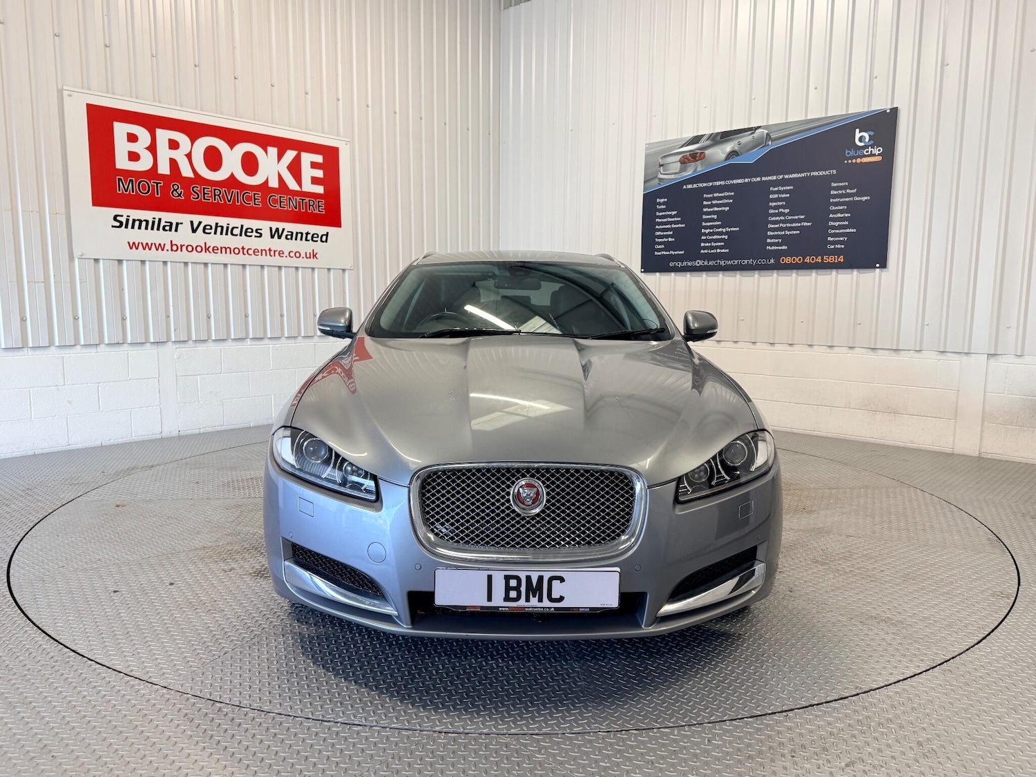 Used Jaguar XF 2014 for sale - 76913582: Photo 5