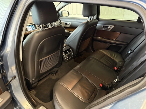 Used Jaguar XF 2013 for sale - 74599127: Photo 14
