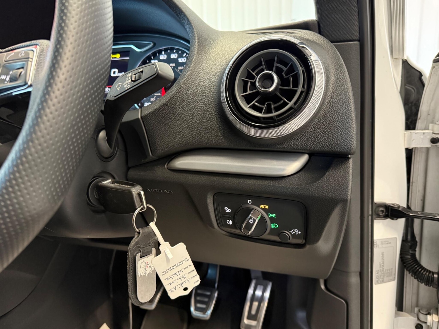Used Audi A3 2018 for sale - 76348767: Photo 27