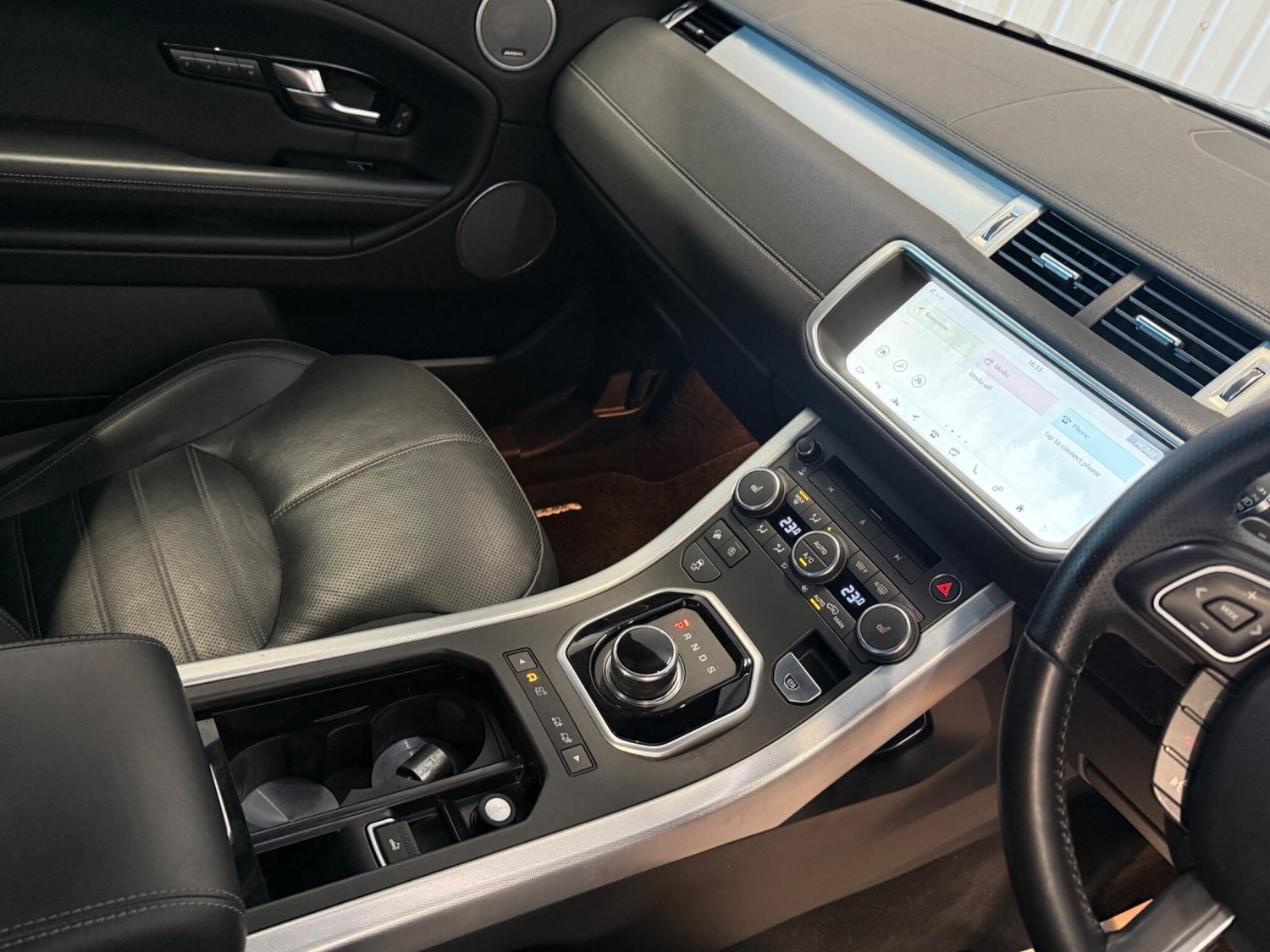 Used Land Rover Range Rover Evoque 2018 for sale - 76188548: Photo 28