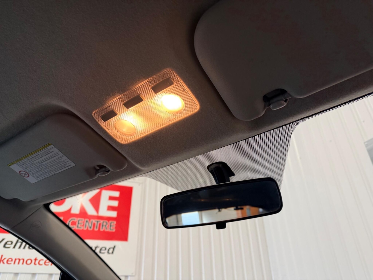 Used Toyota Yaris 2012 for sale - 77598270: Photo 24