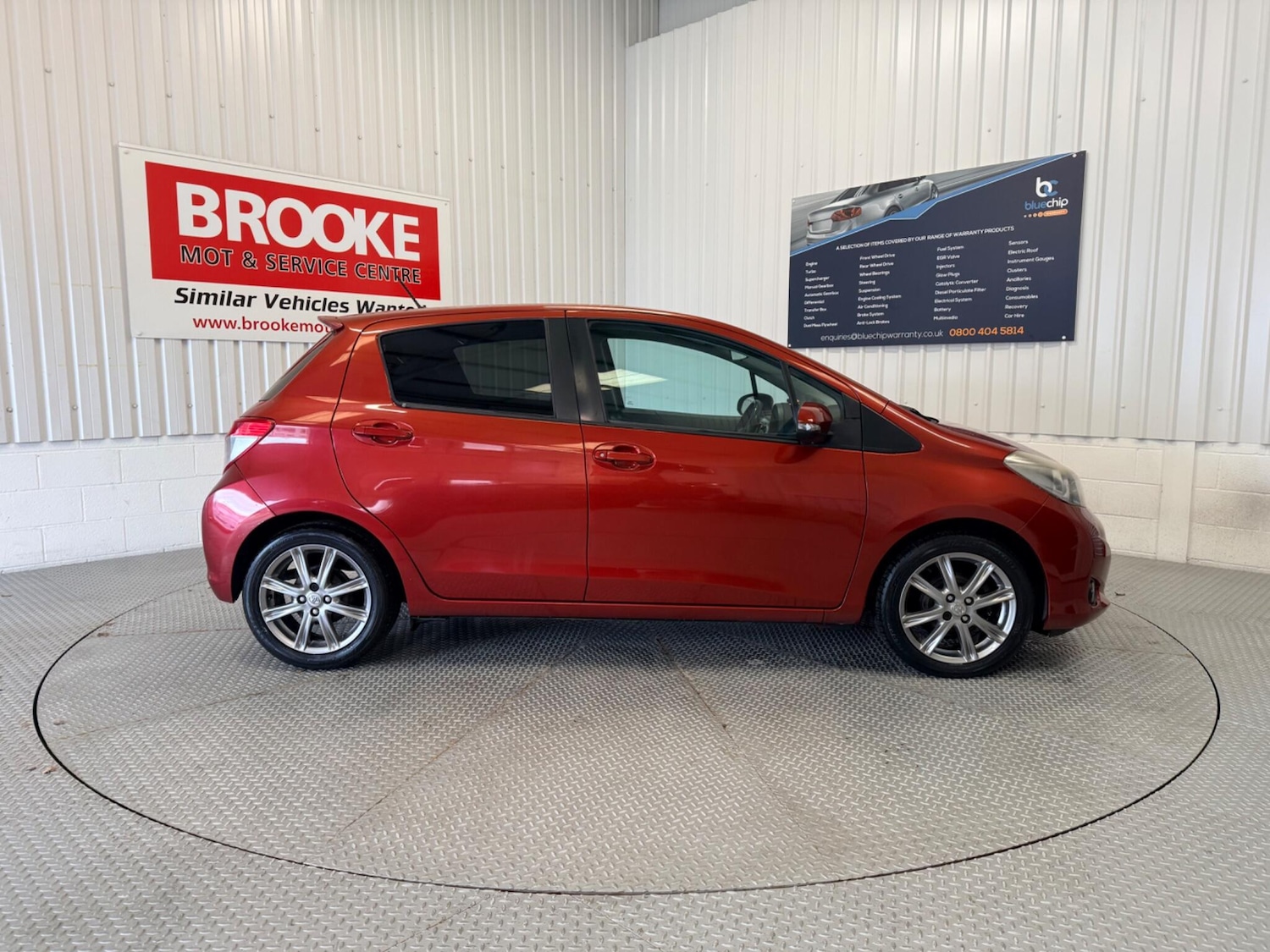 Used Toyota Yaris 2012 for sale - 77598270: Photo 6