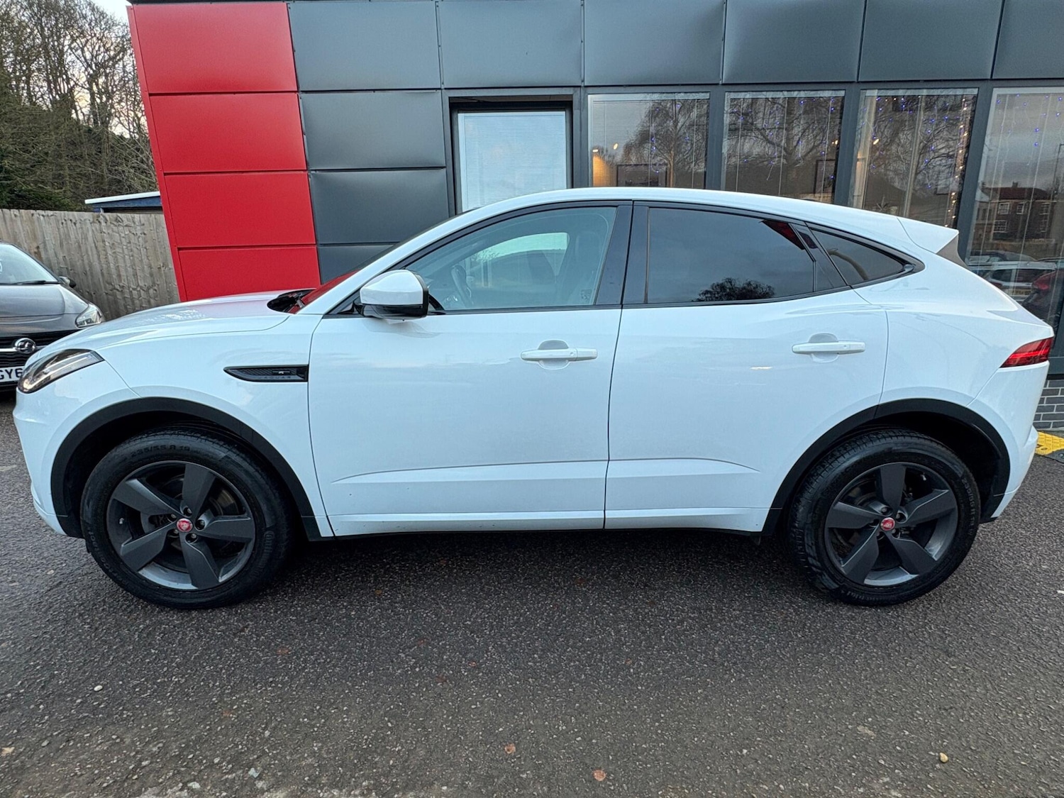 Used Jaguar E-Pace 2020 for sale - 77229235: Photo 10