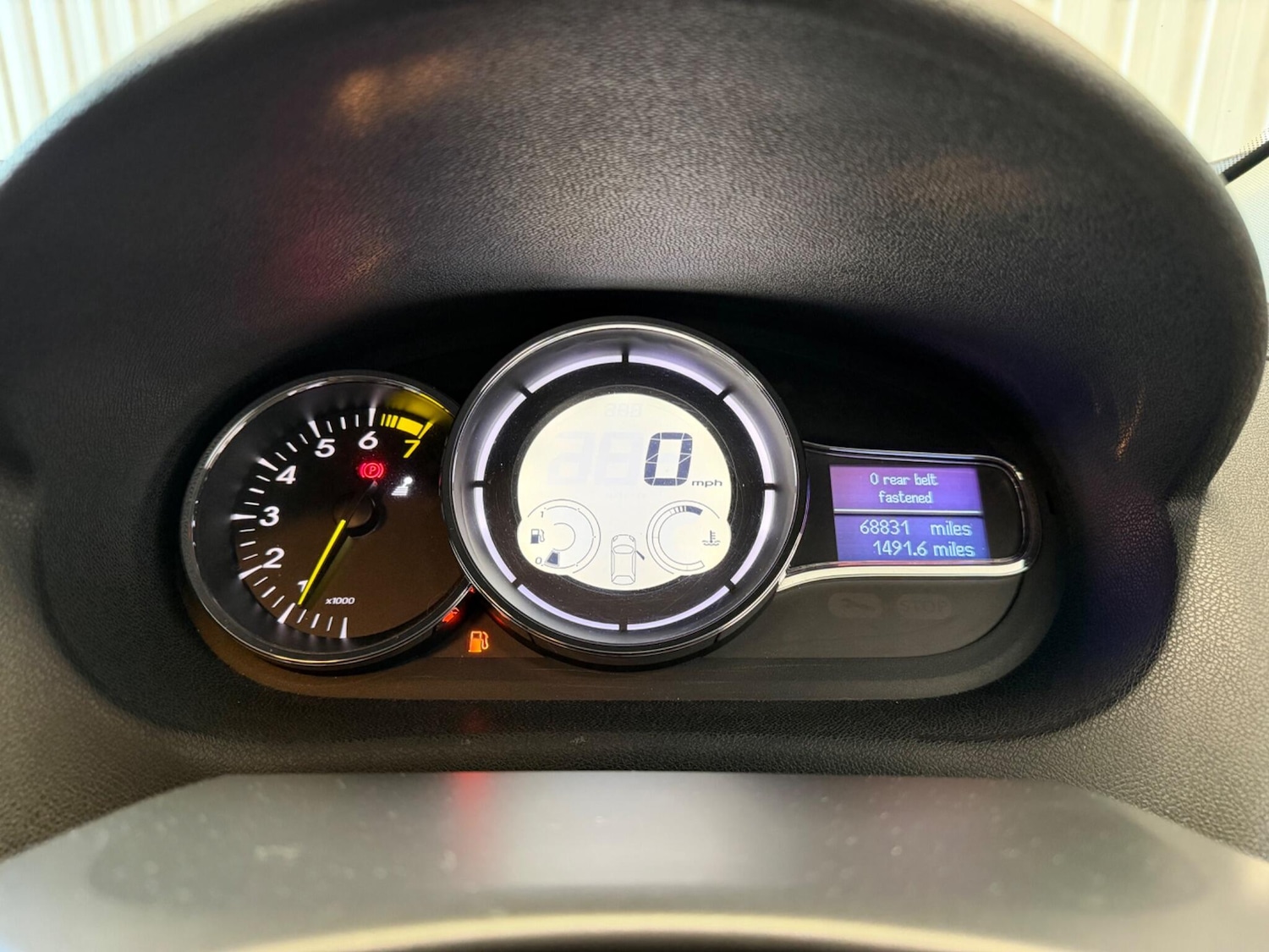 Used Renault Megane 2009 for sale - 77737721: Photo 21