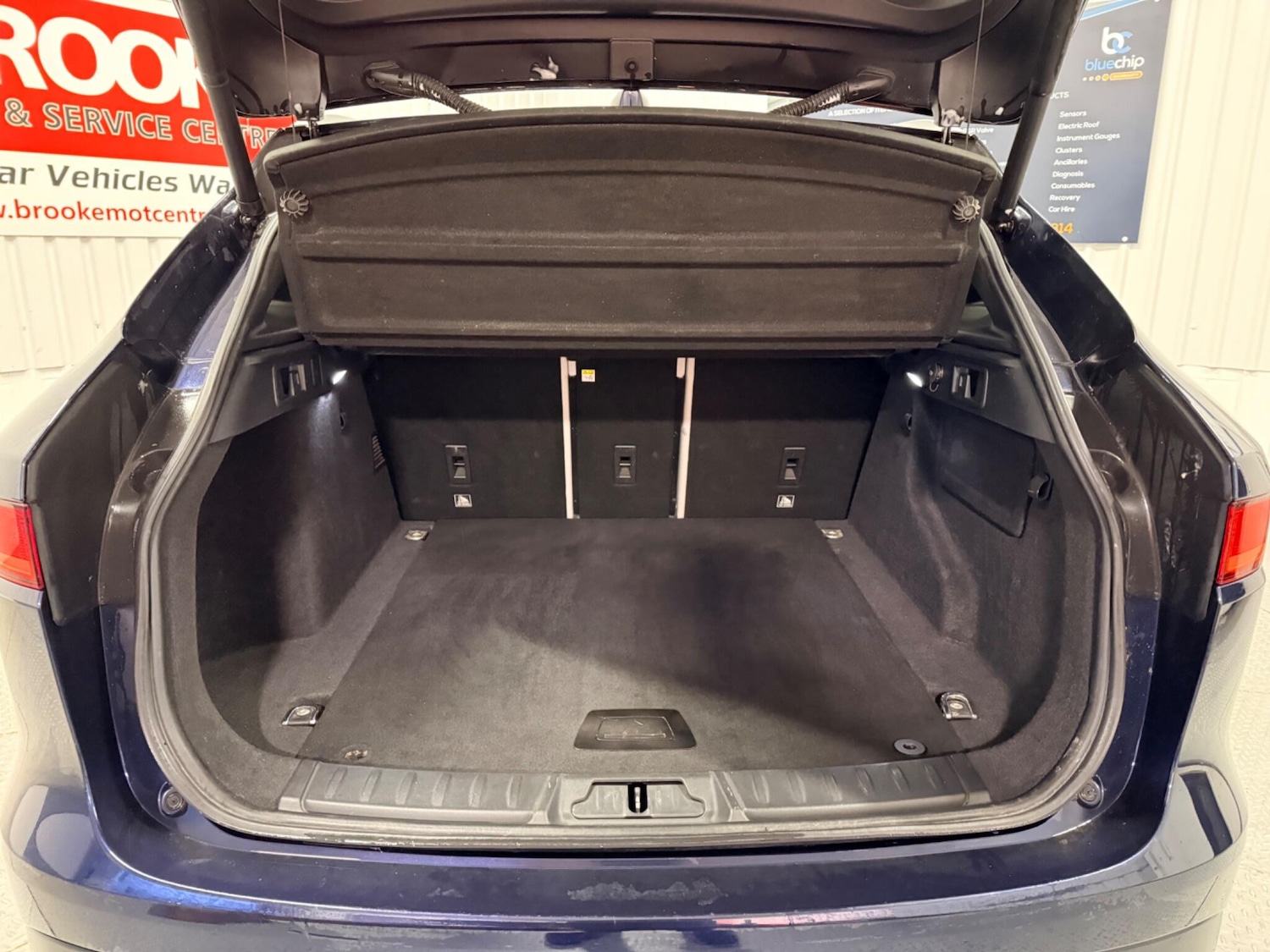 Used Jaguar F-Pace 2017 for sale - 77424893: Photo 13