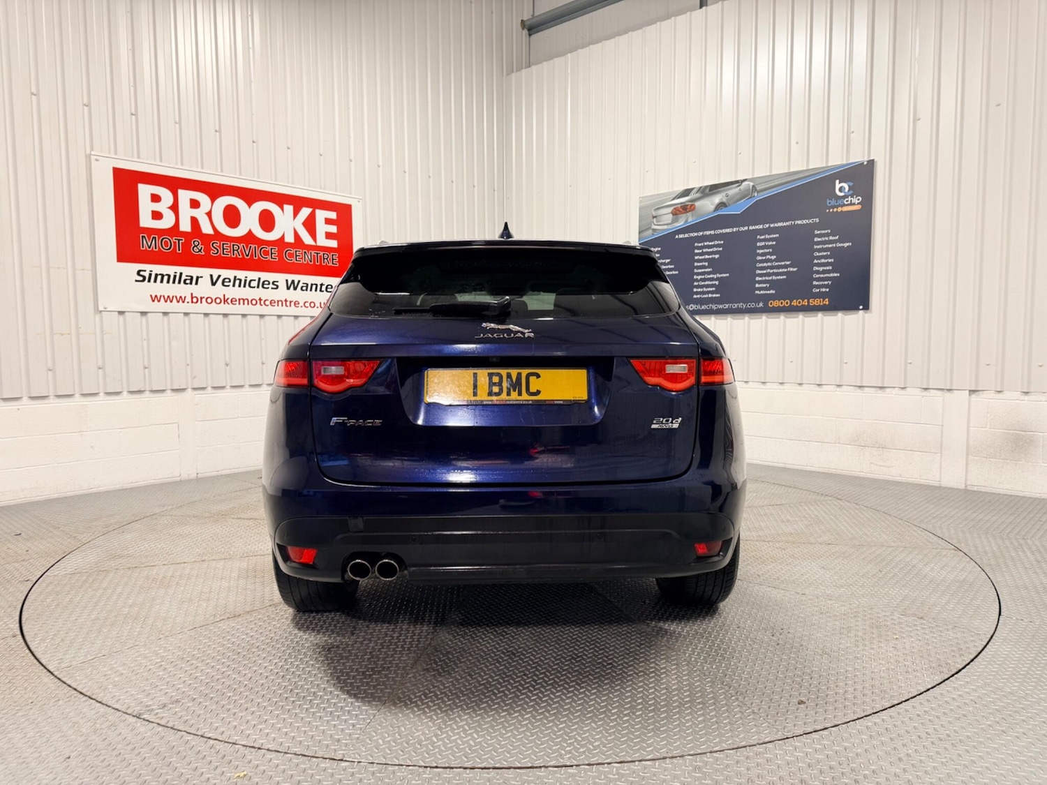 Used Jaguar F-Pace 2017 for sale - 77424893: Photo 8