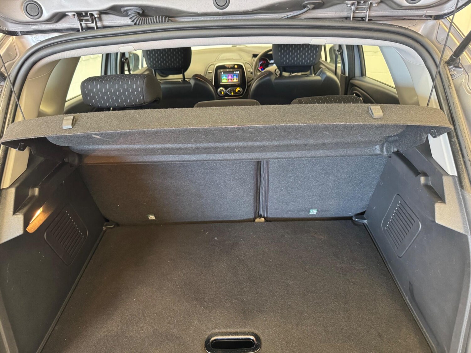 Used Renault Captur 2017 for sale - 78157408: Photo 13