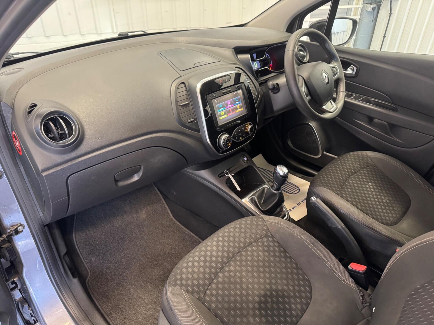 Used Renault Captur 2017 for sale - 78157408: Photo 19