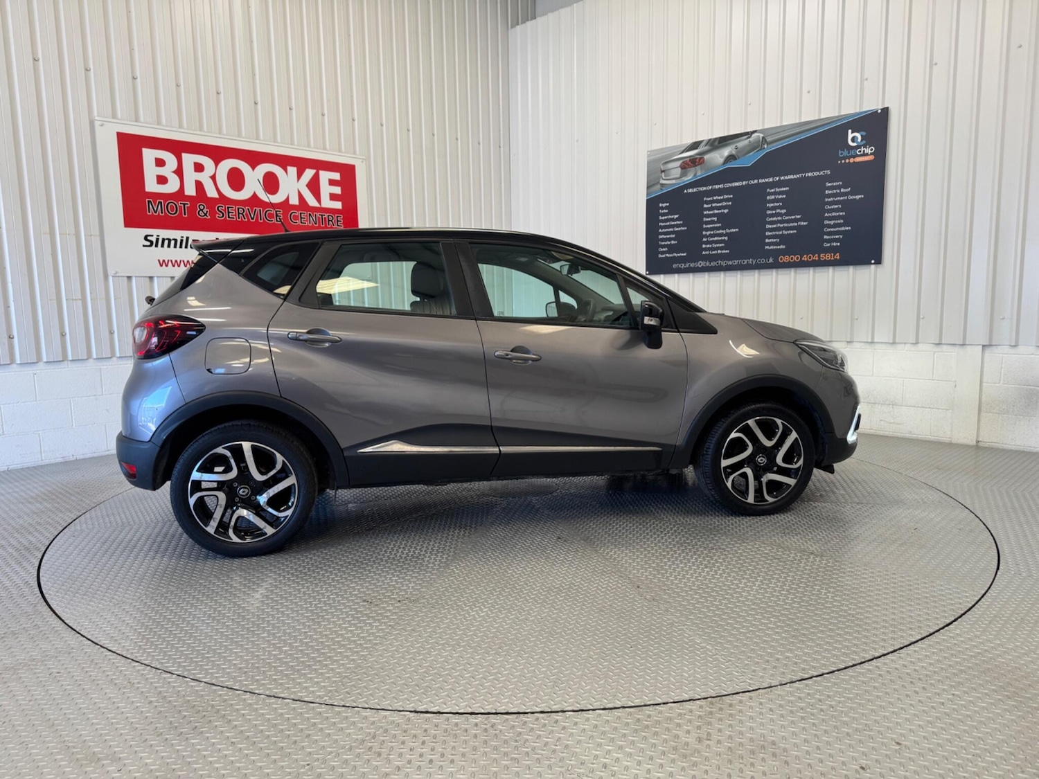 Used Renault Captur 2017 for sale - 78157408: Photo 9