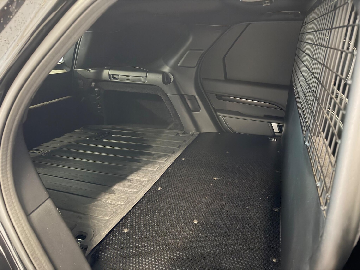 Used Land Rover Discovery 2021 for sale - 77909719: Photo 14