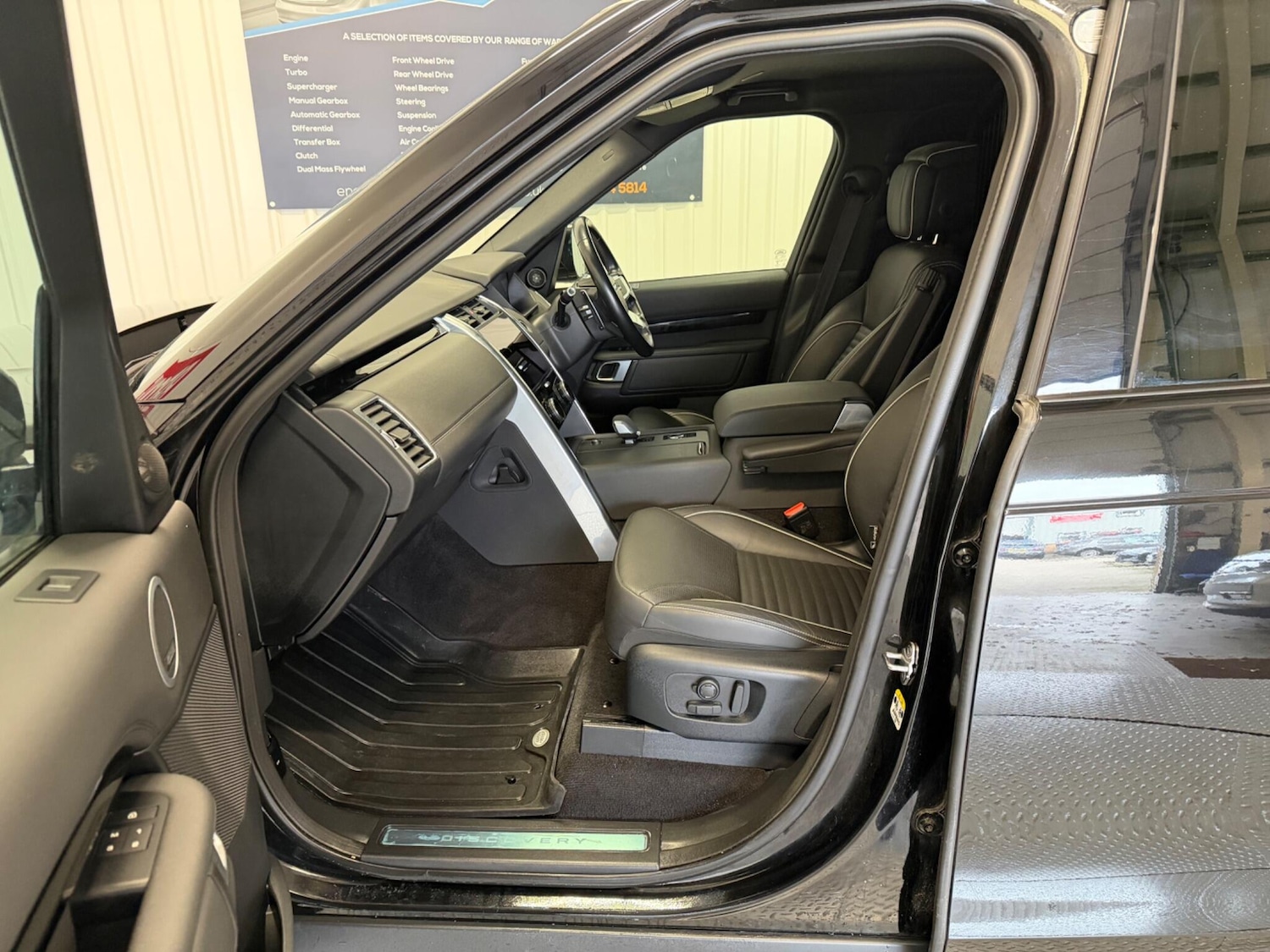 Used Land Rover Discovery 2021 for sale - 77909719: Photo 15