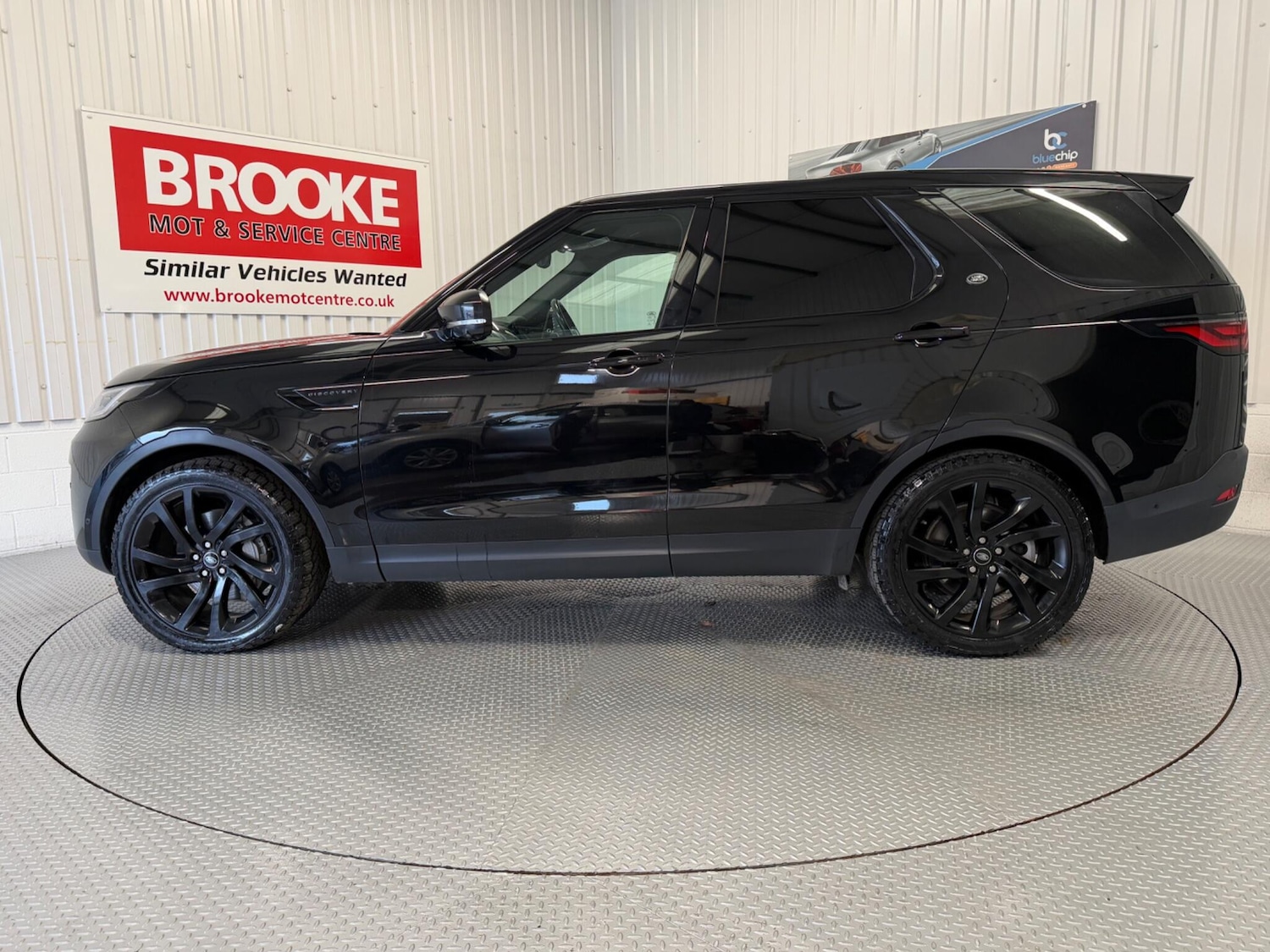 Used Land Rover Discovery 2021 for sale - 77909719: Photo 7