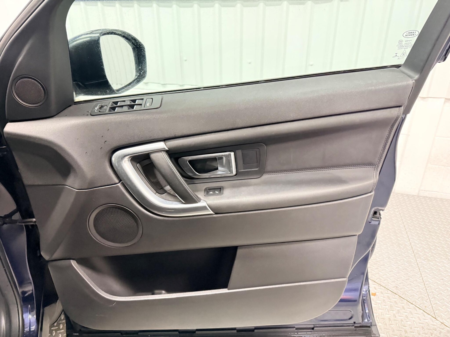 Used Land Rover Discovery Sport 2016 for sale - 77441208: Photo 16