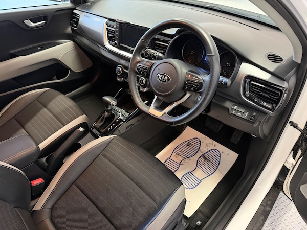 Used Kia Stonic 2018 for sale - 76294548: Photo 19